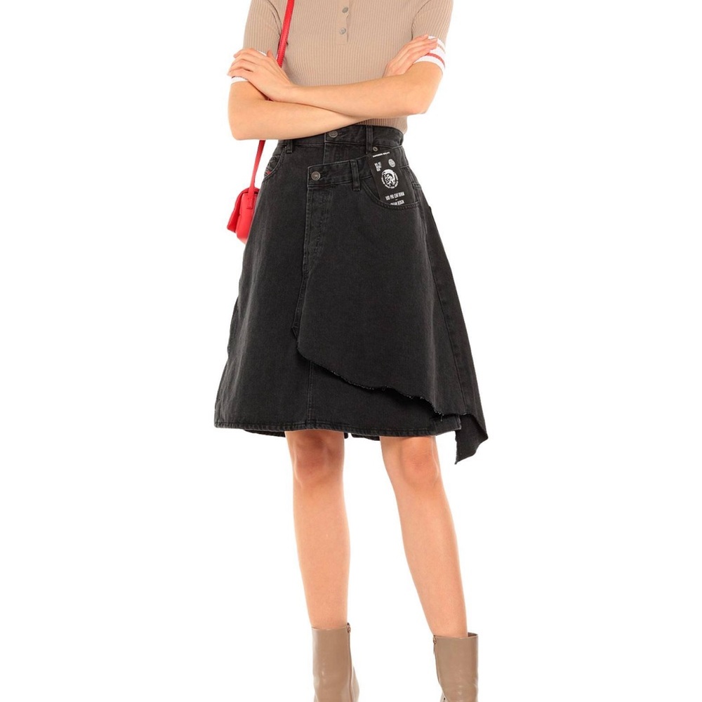 Diesel wrap skirt in perfect condition!